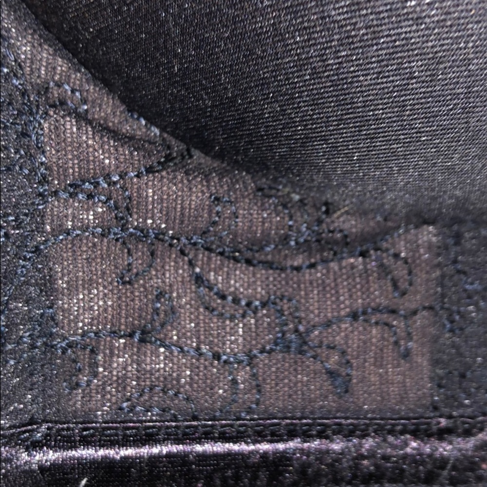 bra - Picture 3 of 4